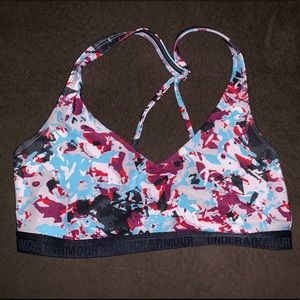 Large Under Armour UA Strappy Sports Bra